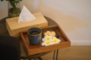 Detailansicht von Spa Dekoration bei AYAY Thai Wellness & Massage