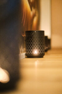 Entspannende Wellness Umgebung bei AYAY Thai Wellness & Massage