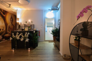 Entspannender Spa Raum für Thai Massage bei AYAY Thai Wellness & Massage